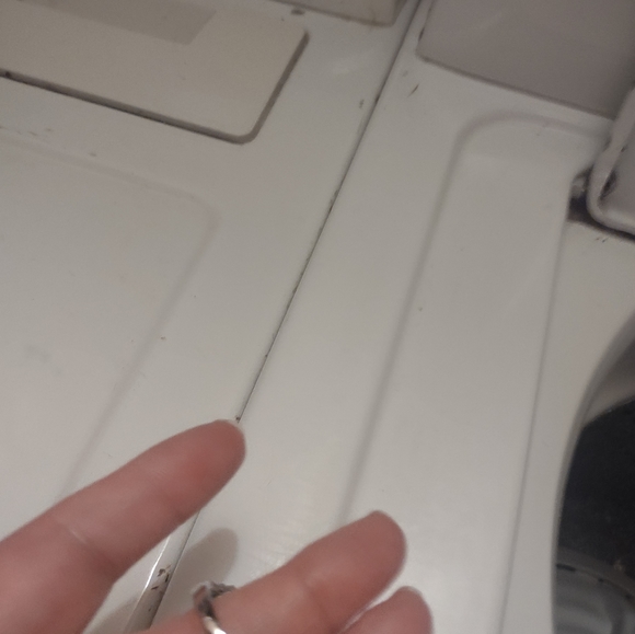 925 Sterling Silver Princes Cut CZ Ring size 8 - Picture 3 of 4